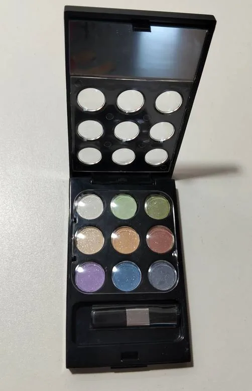 Elisa Sombra olhos preta aberta